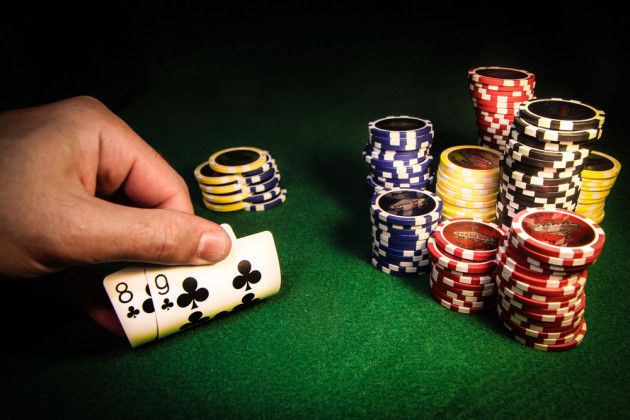 پاکستان میں CardPlayer کا آن لائن کیسینو سیکشن کھولیں۔